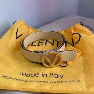 New Valentino belt